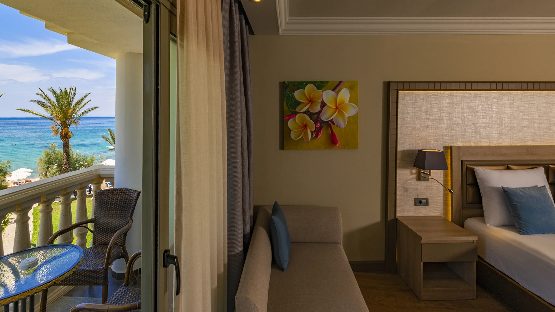 Kısmi Deniz Manzaralı Oda